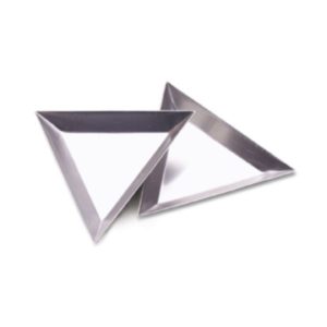 TRIANGULAR TRAY